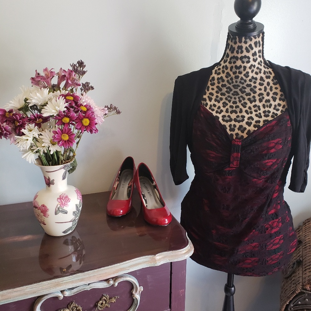 Studio 1940 top